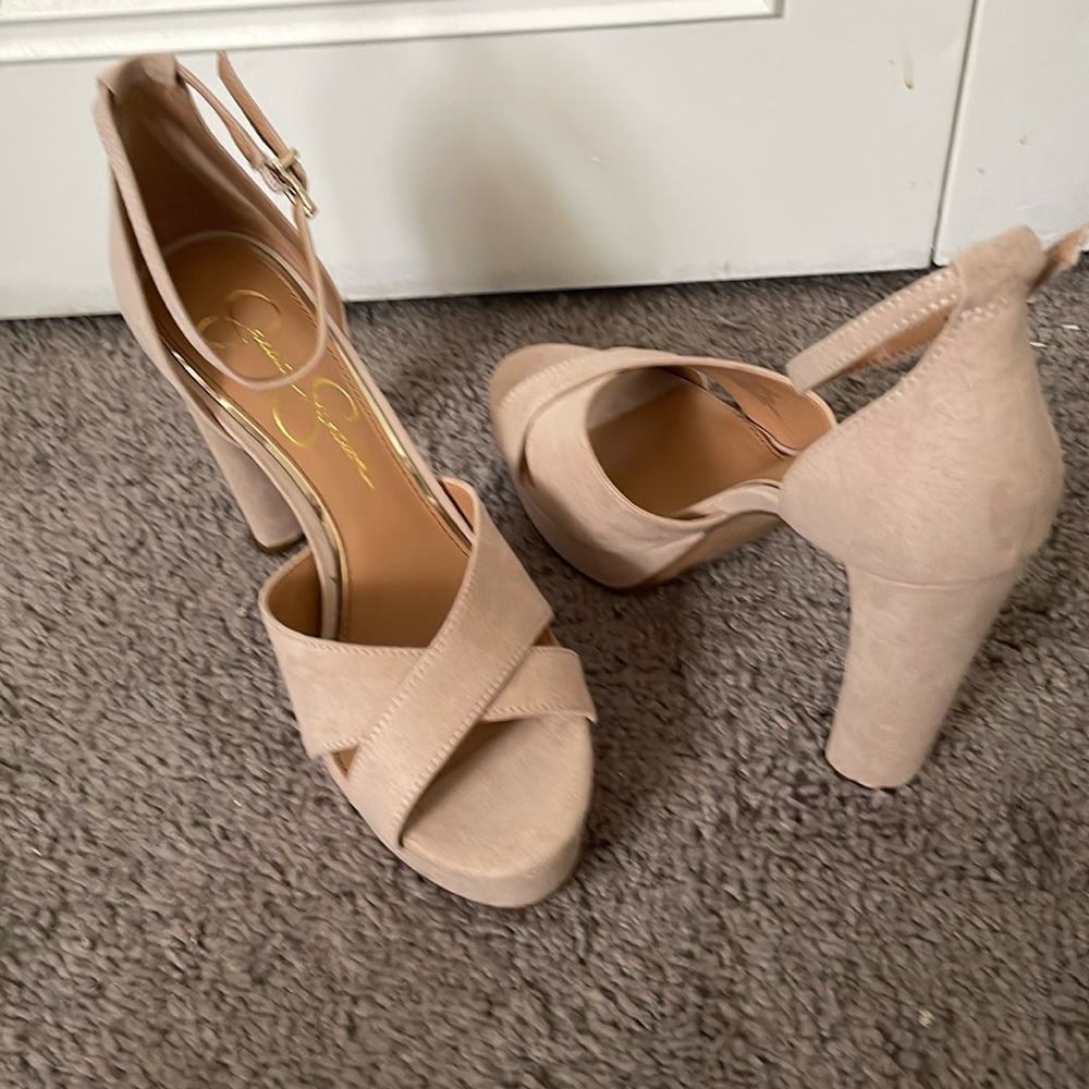 Cute dress platform sandals